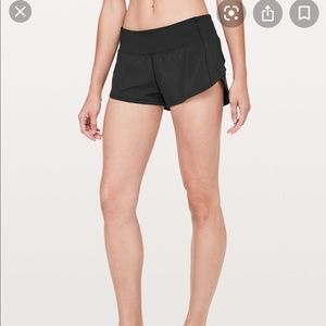 Lululemon speed up shorts. Black  2.5” inseam